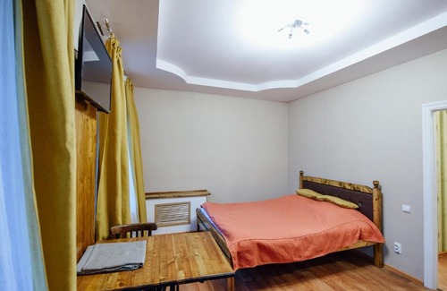 Kostroma Apartment | Budget-Friendly Kostroma Center Apartment - Pet Friendly Stay
