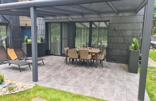 Palanga House | Relax at Kotedžas Nemirsetos Parke with Ocean Views