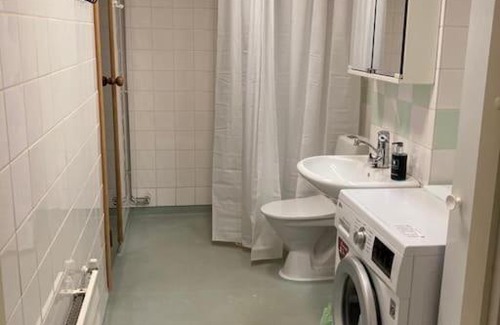 Aviapolis Apartment | Comfortable Kotimaailma: Pet-Friendly Sauna Apartment