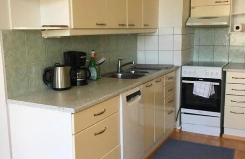 Keskinen District Apartment | Discover Kotimaailma: Ideal Retreat Near Käpylä, Helsinki