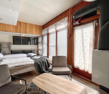 Kotka Apartment | Kotimaailma Rooms - Ankkuri 1hlö