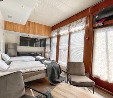 Kotka Apartment | Kotimaailma Rooms - Ankkuri 1hlö