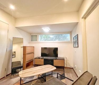 Kotka Apartment | Kotimaailma Rooms - Ankkuri 1hlö