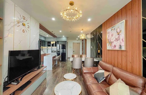 Da Kao Apartment | Experience Kotrip Hado Centrosa: 5-Star Getaway with Pool