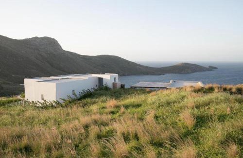 Serifos Apartment | Koukios Cell