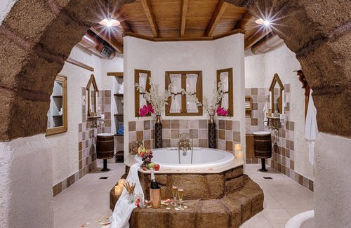Rhodes Hotel | Indulge at Koukos Rhodian Guesthouse - Adults Only Retreat