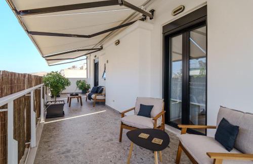 Petralona Apartment | Stylish Cookoovaya Penthouse in Athens - 4-Star Comfort