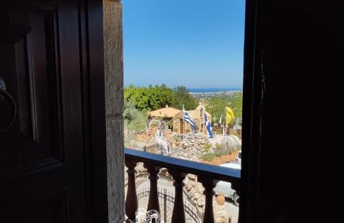 Malevizi Apartment | Discover Koumos Stone Villas: Family-Friendly Retreats
