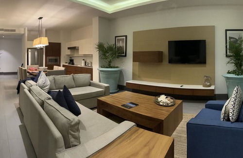 La Puntilla Apartment | Relax at Kovay Gardens: Family Condo with Ocean View & Pool