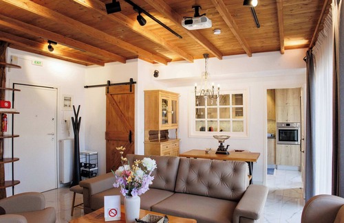 Kozani Apartment | Kozani Central Nest - Homely Vibes