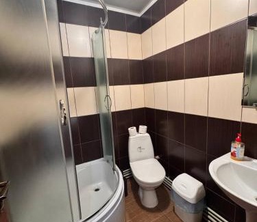 Mykulychyn House | Pet-Friendly Kozarik: Oceanfront Retreat with 9.8 Rating
