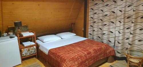 Lviv Oblast Hotel | Relax at Kozatskiy Dvir with Pool and Oceanfront Views