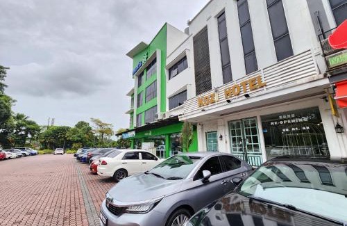 Johor Bahru Hotel | Budget-Friendly Kozi Hotel - Family Comfort at Danga Bay