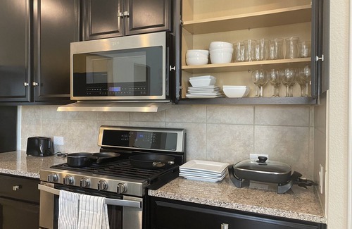 Round Rock House | Cozy Kalahari House: Family-Friendly Stay Near Attractions
