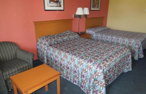 Columbus Hotel | Cozy Kozy Inn: Family-Friendly Retreat for Your Getaway