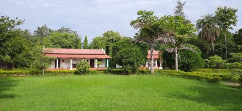 Kanker Villa | Discover KP Cottages: Pet-Friendly Retreat with Dining