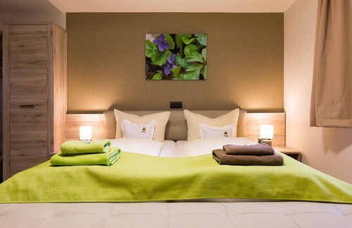 Nohra Hotel | Discover Kräuterhotel Garni zur Klostergrotte: 9.8 Rated Escape