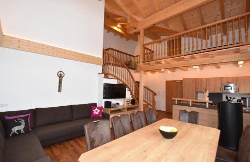 Krimml Ski Chalet | Indulge at Krölls Alpenchalet: 4-Star Retreat with Spa & Ocean View