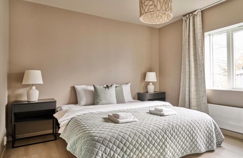 Stavanger Apartment | Discover Family-Friendly Comfort at Krüger's Crib