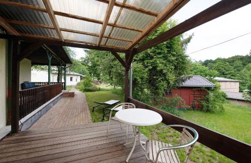 Feldberger Seenlandschaft Apartment | Family-Friendly Retreat at Krüseliner Mühle Appartements