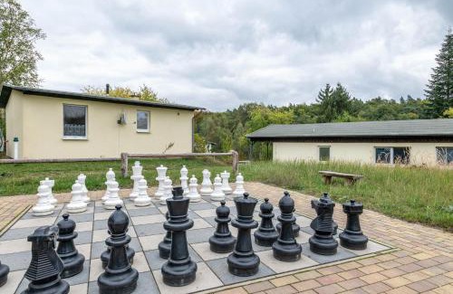 Feldberger Seenlandschaft Resort | Discover Krüseliner Mühle Bungalows with Family-Friendly Pool