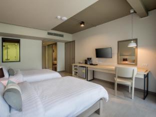 Ao Nang Resort | Relax at Krabi La Playa Resort with Oceanfront Views