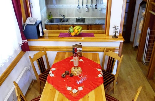 Zlatibor Resort | Discover Kraljevi Konaci Zlatibor: Top-Rated Pet-Friendly Retreat
