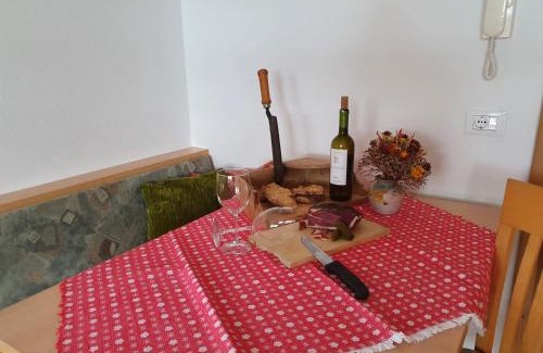 Mareo Apartment | Pet-Friendly Kramerhof: Highly Rated Getaway for Families