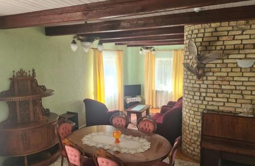 Kaunas Apartment | Discover Kranto Vila: Family-Friendly Oceanfront Retreat