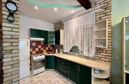 Kaunas Apartment | Discover Kranto Vila: Family-Friendly Oceanfront Retreat