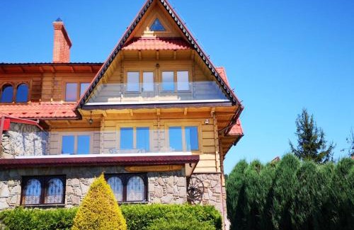 Maniowy House | Discover Krasna Chata Maniowy: 4-Star Family Retreat