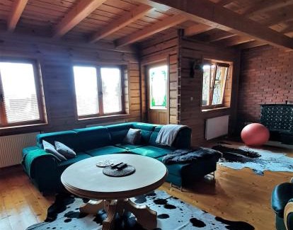 Maniowy House | Discover Krasna Chata Maniowy: 4-Star Family Retreat