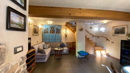 Sezana Villa | Discover Krasna Hiška: Authentic Heritage Home Retreat
