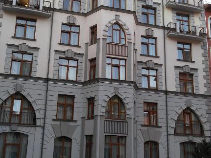 Gorki Gorod Apartment | Top-Rated Krasnaya Polyana Apartment with Hot Tub & Breakfast