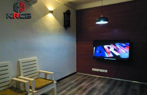 Kampung Rawa House | Family-Friendly KRCB Corner Lot Holiday Home in Semenyih