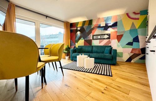 Liesing Apartment | Stylish Apartment with Balcony, Ideal for Families & Pets