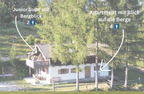 Altmuenster Apartment | Relax at Kreitalm - Premier Oceanfront Retreat in Salzkammergut