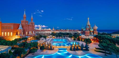 Lara Resort | Elegant Kremlin Palace: Oceanfront Bliss with Spa & Pool