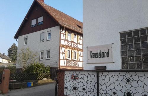 Brombachtal House | Cozy Kreuzdellenhof Ferienzimmer: Family & Pet Friendly Stay