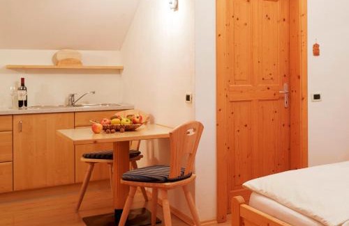 Nalles Apartment | Experience Comfort at Kreuzwegerhof Nals - Rated 9.4/10