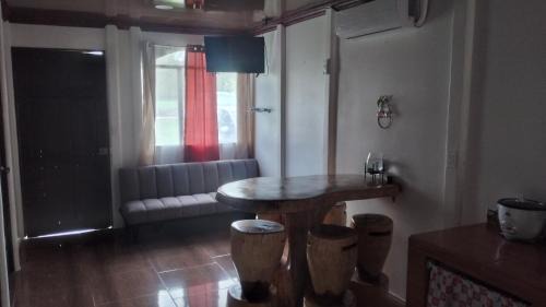 La Fortuna House | Pet-Friendly Kri's House: Rated 9.1/10 by Guests