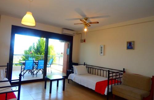 Paliouri Apartment | Oceanfront Kripis Studio Paliouri with Hot Tub & Breakfast