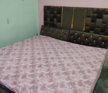 Jhusi House | Krishna bhavan