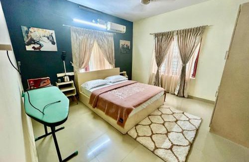 Chittilapilly House | Krishnakripa - Luxury Private Villa Near Guruvayoor Temple