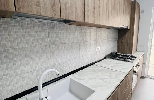 Sector 4 Apartment | Guest Rated 10/10: Kristal Apartment for Family Getaways