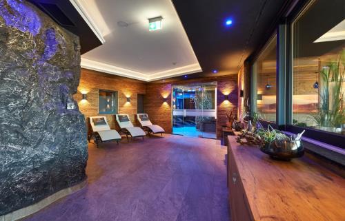 Silberberg Hotel | Elevated Comfort at Kristall- & Vitalhotel Bergknappenhof