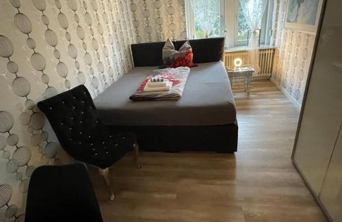 Melsungen Apartment | Kristallkugel: Family-Friendly 4-Star Retreat with Top Ratings