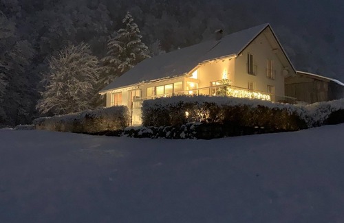 Dalaas Apartment | Ocean View Retreat at Kristberg - Das Max, Österreich