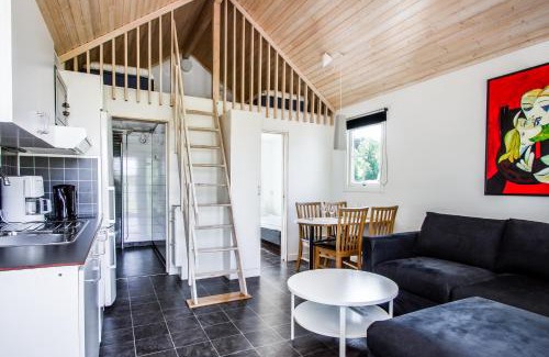 Kristinehamn Other | Pet-Friendly Kristinehamn Herrgårdscamping & Stugor Retreat