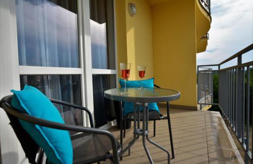 Dunakeszi Apartment | Top-Rated Krisztina Apartman with Family-Friendly Amenities